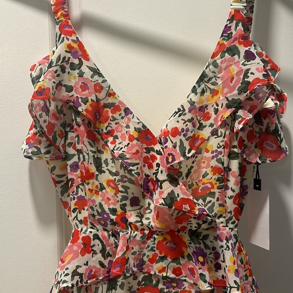 ASTR Wildflower Dress in Pink Red Floral Sz Medium NWT - Picture 8 of 8